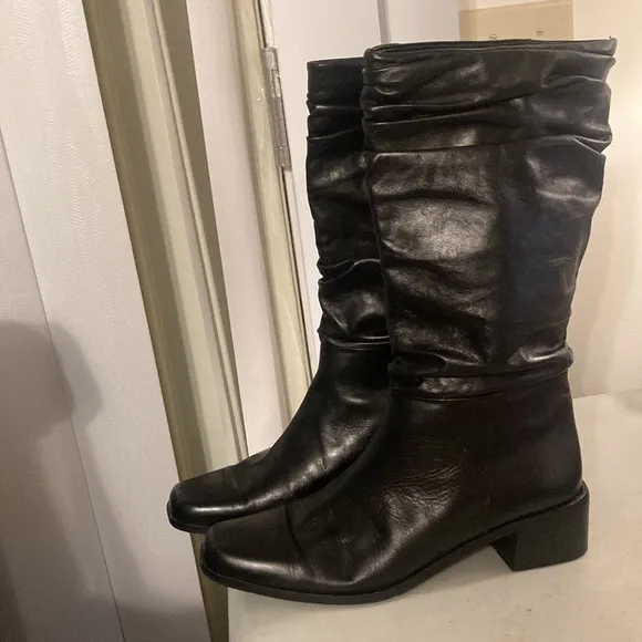 Prialpas gomma.gamma. Black leather “Sudini” boots. Made in Italy Size 8.5