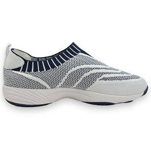 Propet Womens 10.5 XXWide 4E Wash N Wear Slip-On Knit Slip Resistant Worn Once!