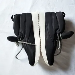 Puffer Sneakers