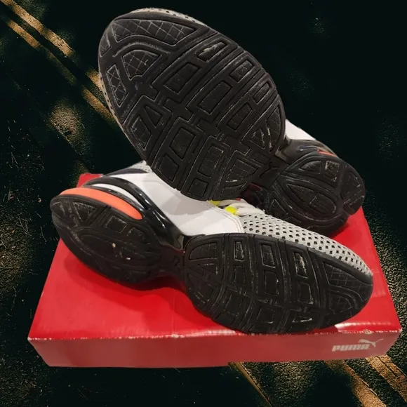 Puma Axelion Breathe Sneaker - Junior Size 4.5 C‎  With Box