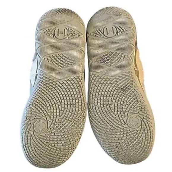 Puma Melo mb.01 Golden Child Size 2.5 Youth Sneakers Shoes