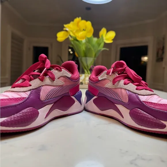 ⭐️Puma RS-X little kid rose sneakers 2.5Y