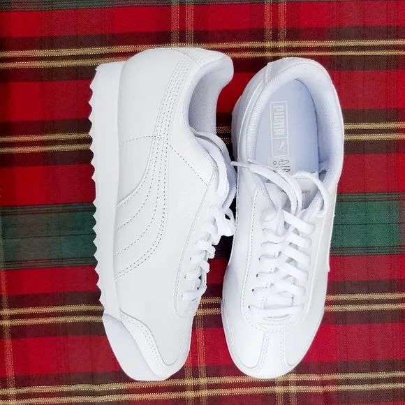 Puma sneakers for kids