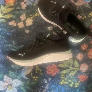 Puma Women's Black Running Shoes NWT