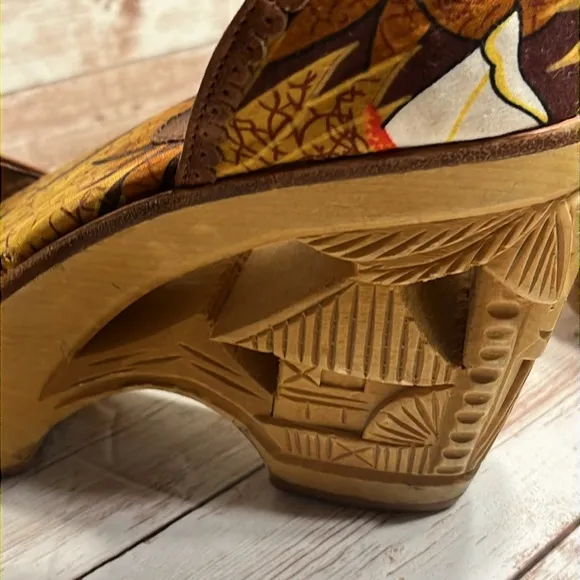 RARE Anthropologie Miss L-Fire London, England Engraved Wood Block Heels Size 38