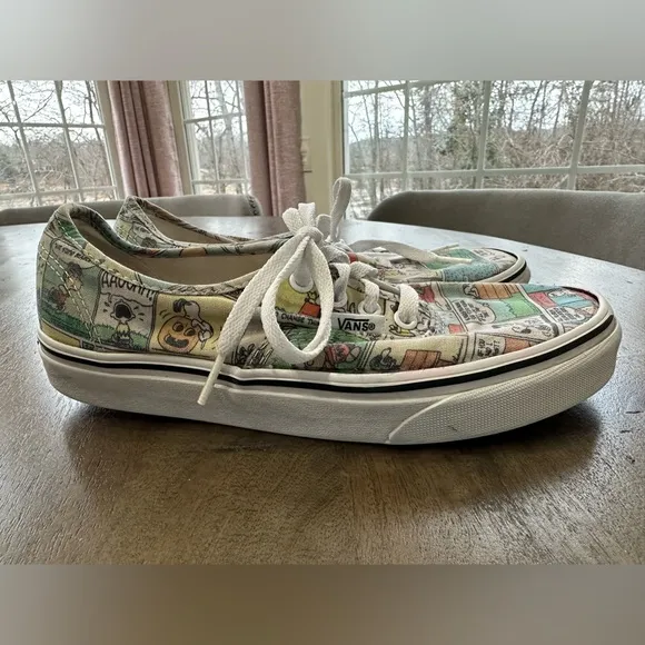 Rare VANS 5.5 Peanuts Snoopy Charlie Brown Sneakers Cartoon Shoe Limited Edition