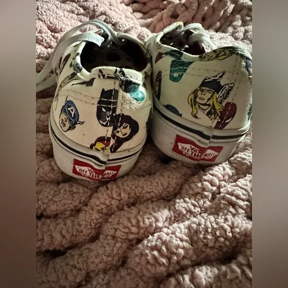 RARE🔥 VANS x Marvel Super Heros HEADS Authentic Sneakers mens 5  women’s 6.5