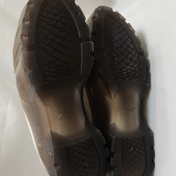Rebook × Cardi B Club C Birthday Release sneakers (w size 9)