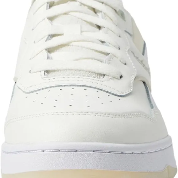 Reebok BB 4000 ll Basketball Classic Chalk /White /Bone Sneakers NWT