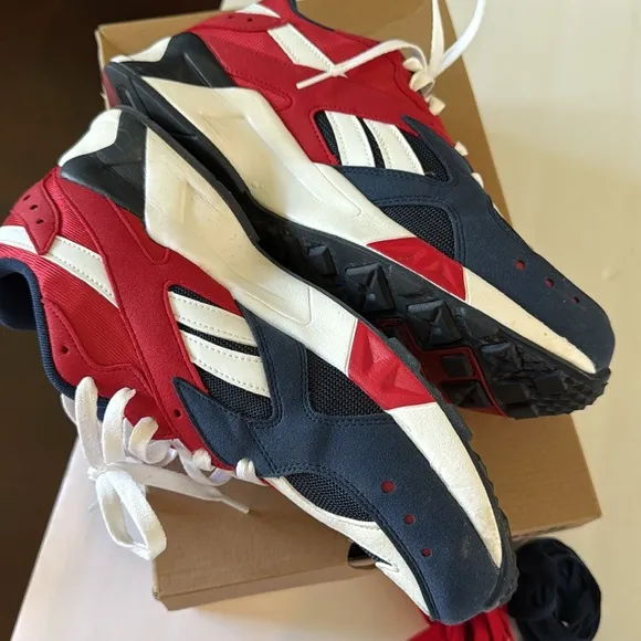 Reebok Classic Unisex Collegiate Navy/Red/White Sneakers 11.5