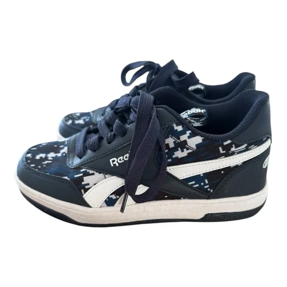 Reebok Kids Sneakers - Black and White
