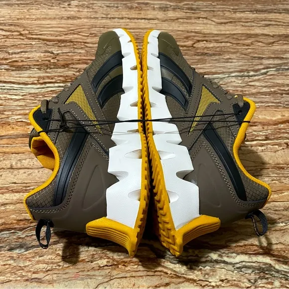Reebok Sneakers Zig Dynamica 4 Men’s Size 7 Green Gold Running Shoes