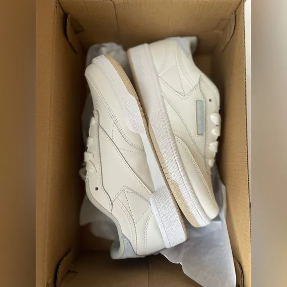 Reebok Unisex Club C Sneakers Size 2