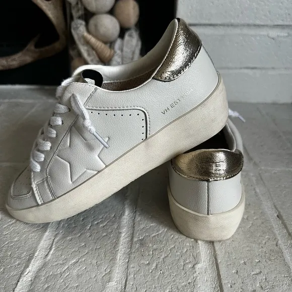 REFLEX WHITE GOLD Women's Sneakers by VintageHavana Size 6