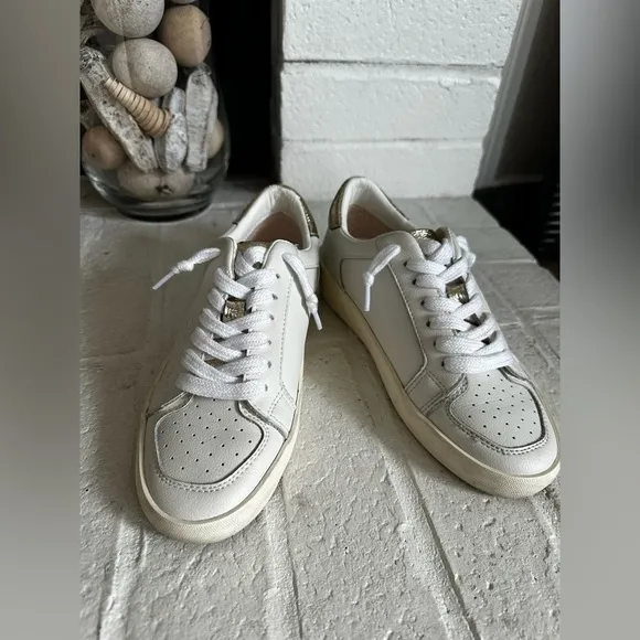 REFLEX WHITE GOLD Women's Sneakers by VintageHavana Size 6