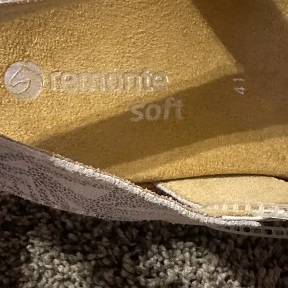 Remonte Soft Women’s Blue/Tan  Floral‎ Slingback Sandals Size 9.5