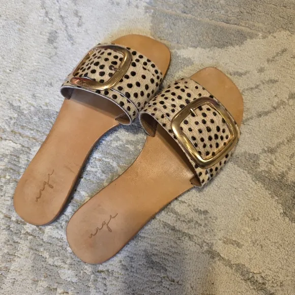 Revolve Urge Ajay cheetah print calf hair and leather slides 39,  8.5-9