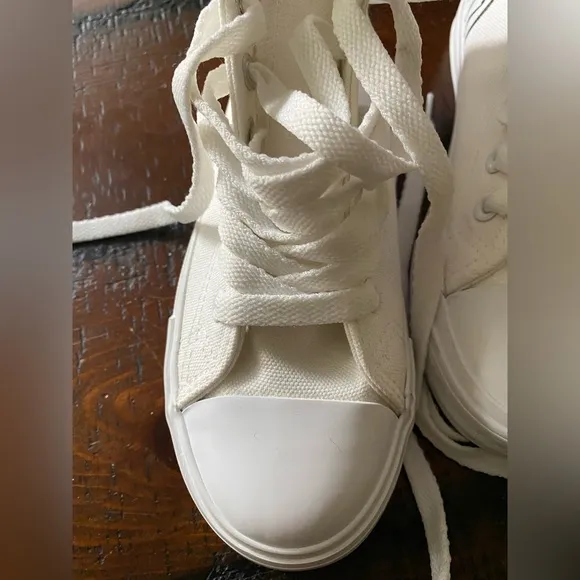 Ripndip white hightop converse style sneakers shoes unisex size 4 NWOT ~