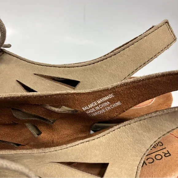 Rockport Cobb Hill sandals tan lace up sandals size 11