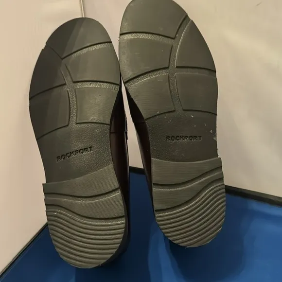 Rockport men’s Penny loafer shoes, new size 12 inbox