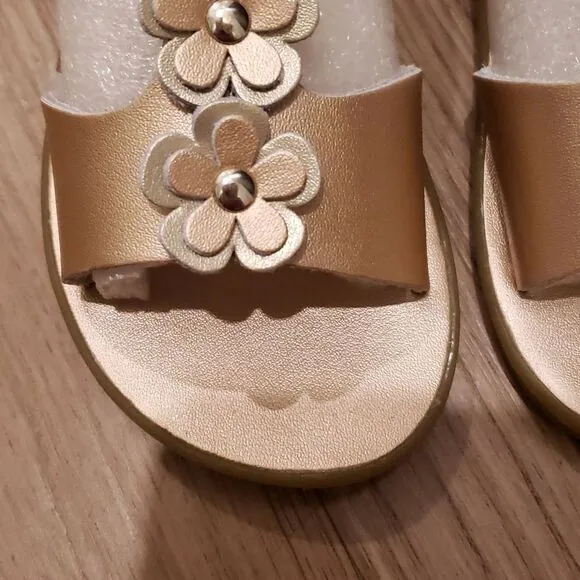 Rose Gold sandals footmates