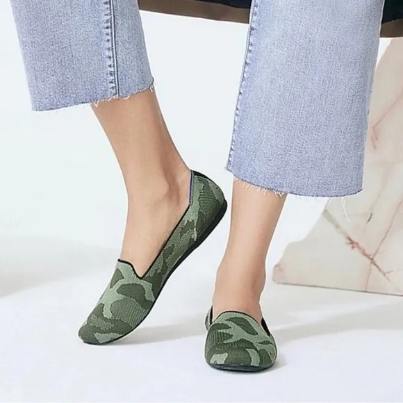 ROTHYS CAMO OLIVE GREEN PRINT KNIT THE LOAFER SLIP ON SHOES SIZE 11