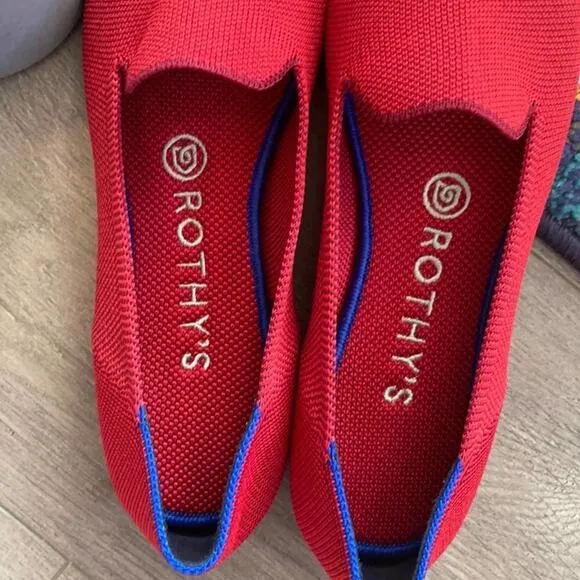 Rothys dark red size 5.5 woman’s flat loafers