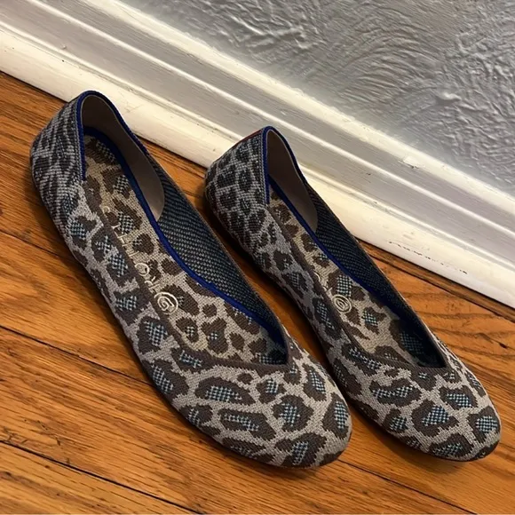 Rothy’s Retired Blue &amp; Grey Leopard Print Flats (RARE)