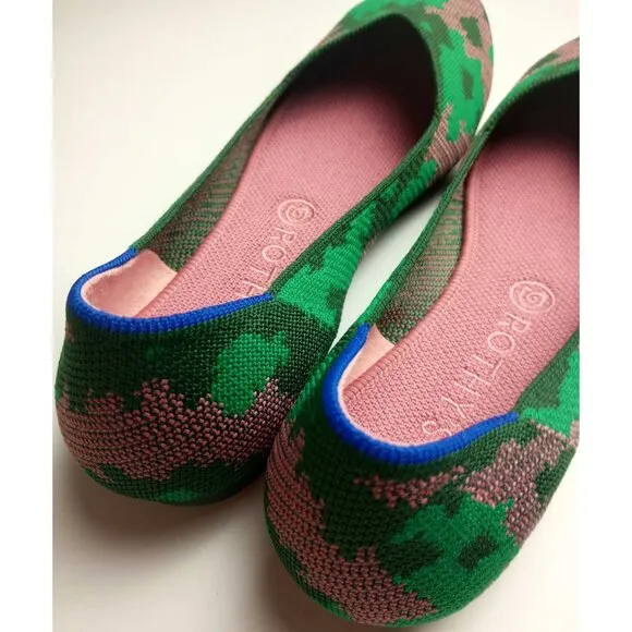 Rothy's Retired Green Botanicamo Camo Print Flats Shoes Size 10 NWOB