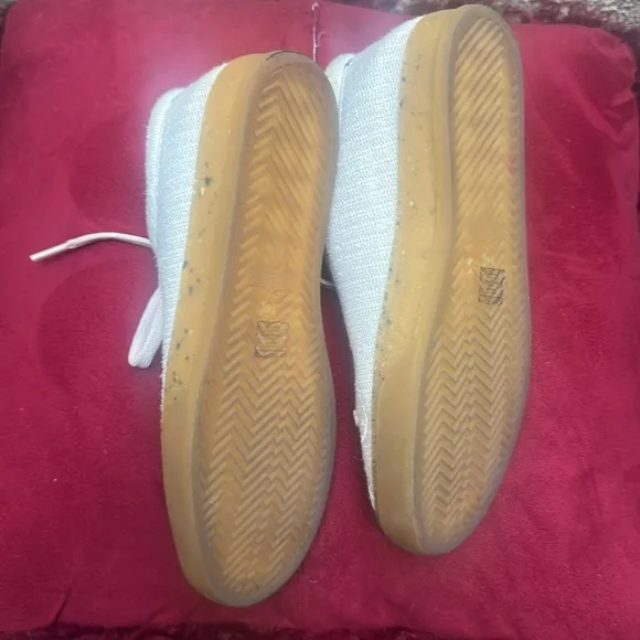 Rothy’s Sneakers Lace Up