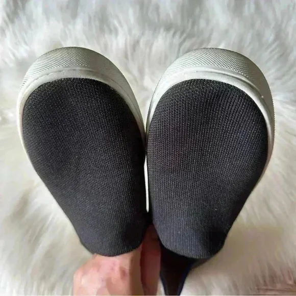 Rothy’s The Original Slip On Sneakers Shoes Sz 9 Black