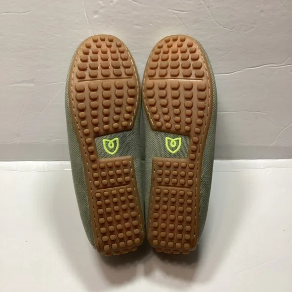Rothy’s women’s martini olive green sage loafers