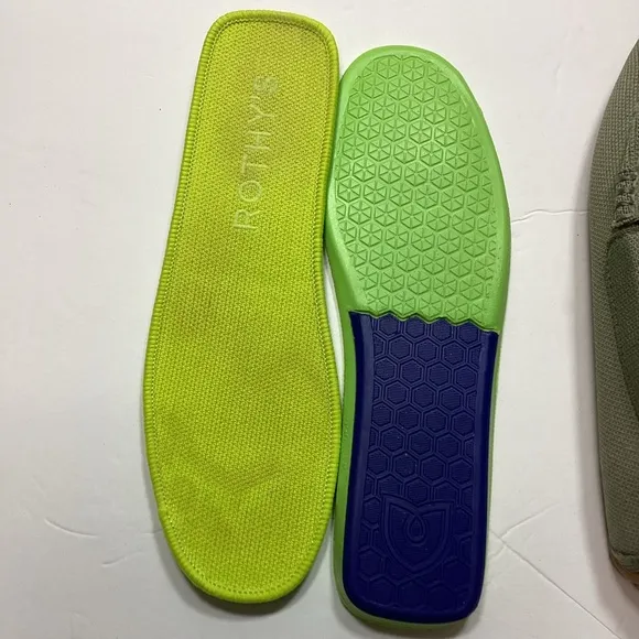Rothy’s women’s martini olive green sage loafers