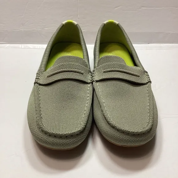 Rothy’s women’s martini olive green sage loafers