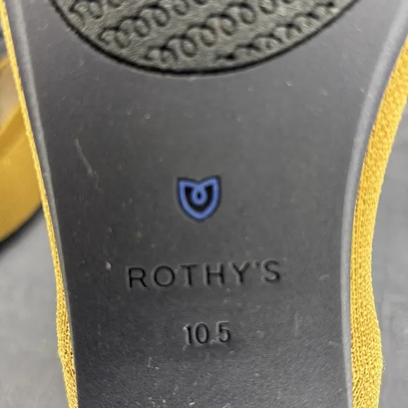🔥🔥🔥Rothy's Women's Tan and Black Flats Size: 10.5🔥🔥🔥