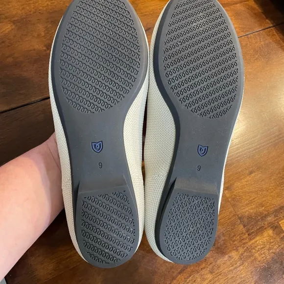 Rothy's Women's Vanilla Loafers