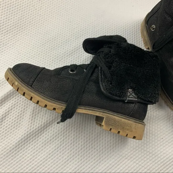 ROXY boots