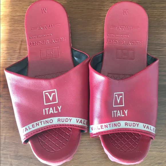 Rudy Valentino Italy sandals