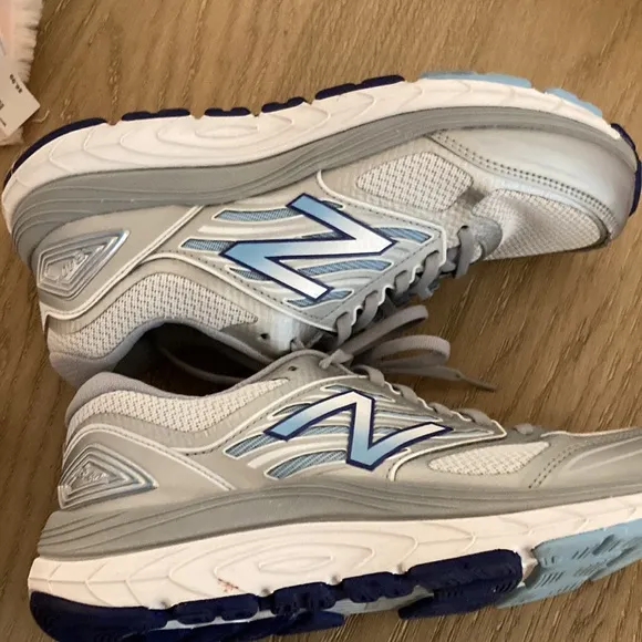 Running shoes new balance size 101/2