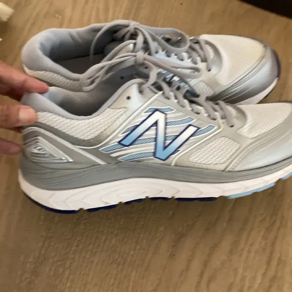 Running shoes new balance size 101/2