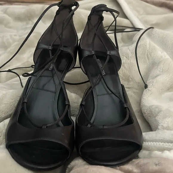 Runway Heels🔥Michael Kors COLLECTION Black Lace Runway Heels