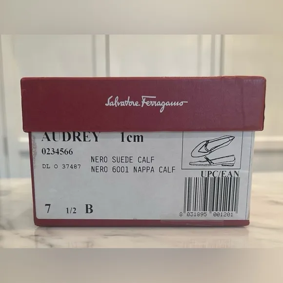 SALVATORE FERRAGAMO Black Suede Women’s Shoes - SIZE 7.5