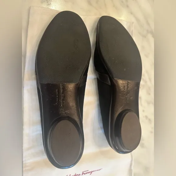 SALVATORE FERRAGAMO Black Suede Women’s Shoes - SIZE 7.5