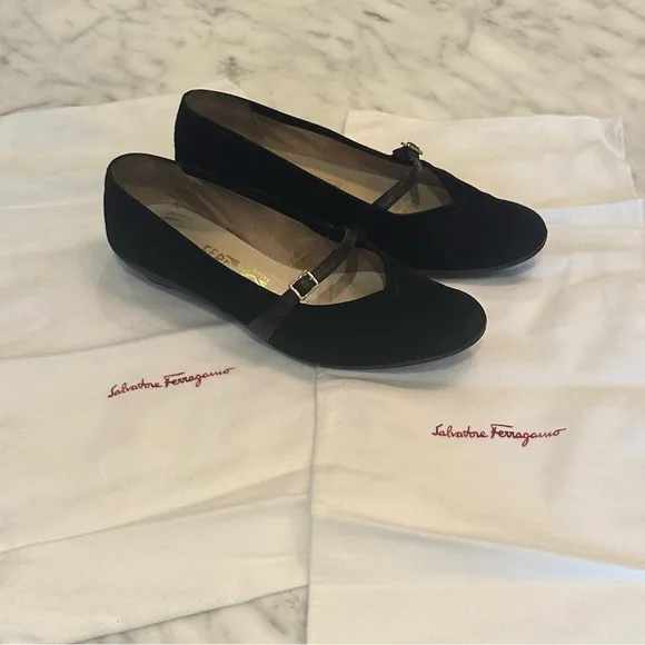 SALVATORE FERRAGAMO Black Suede Women’s Shoes - SIZE 7.5
