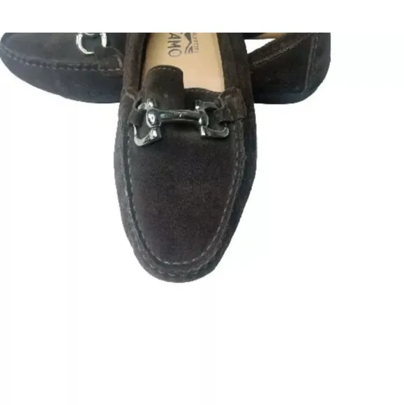 Salvatore Ferragamo Gancini Flats Women's 7.5 2A Shoes Brown Suede