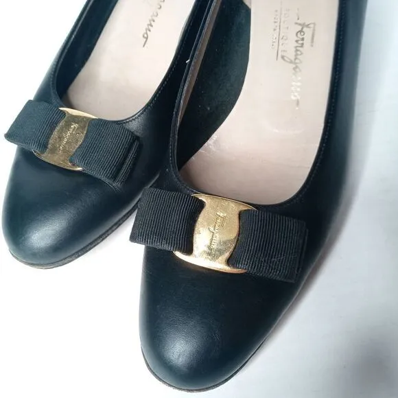 Salvatore Ferragamo black leather vara bow shoes