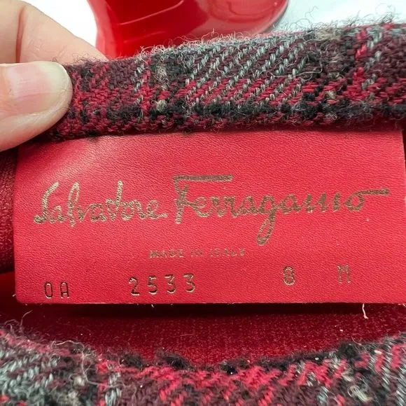 Salvatore Ferragamo Wellington Red Rain Boots Plaid Cuff Designer Display Sz 8
