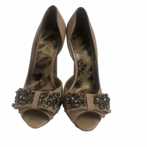 Sam Edelman Heels Tan beige Leather Shoes size 9 with bow and stones
