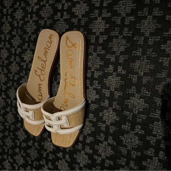 Sam Edelman Irina slide