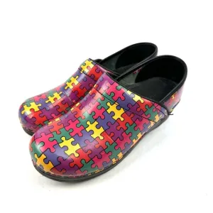 Sanita Clogs 39 Puzzle Autism Awareness Professional Slip On Shoes Womens
